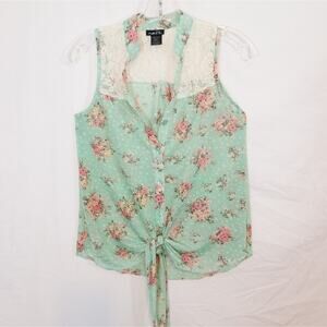 Rue 21 mint floral & lace tie front tank top shirt